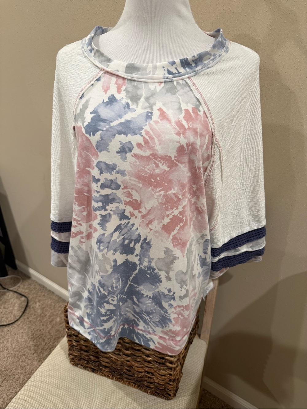 Women’s Pastel Tie-Dye Raglan Sleeve Top - White, Pink & Blue ces femme